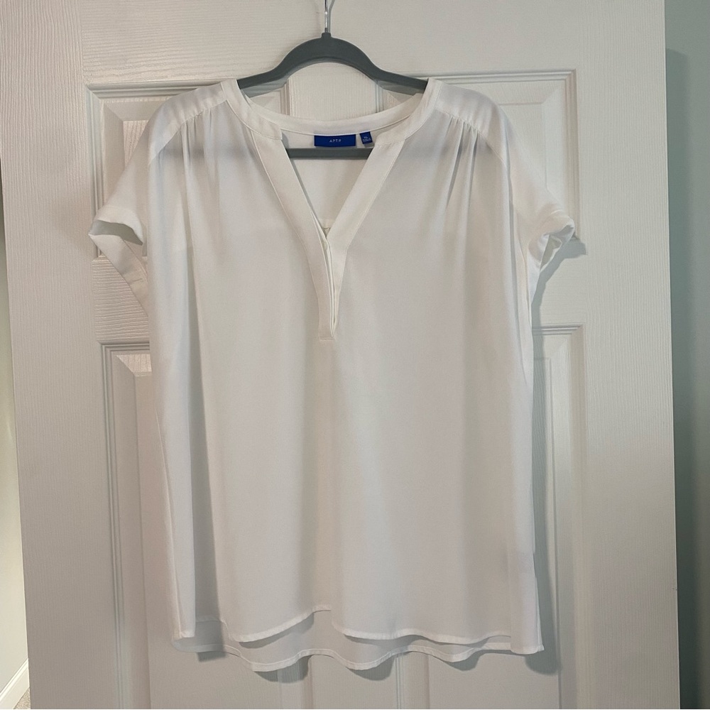 Apt. 9 Classic White Blouse